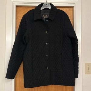 Women’s Barbour Size 6 Black Microfiber Quilted Jacket w Branded Snap Closure